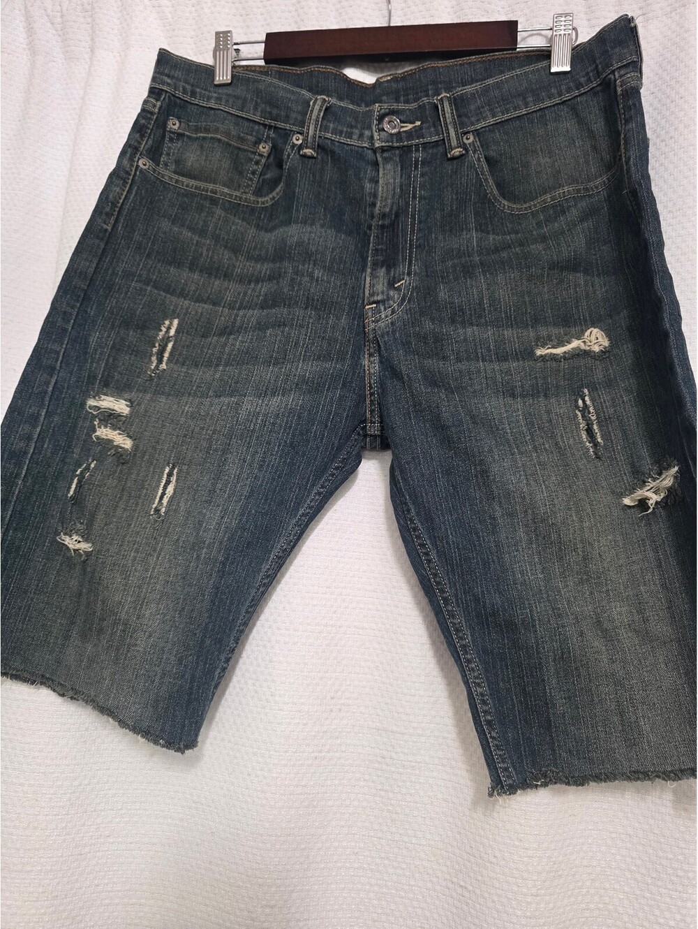Mens Levis Cut-off Shorts size 34